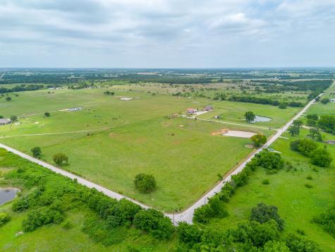 770 County Road 1346 Chico TX 76431