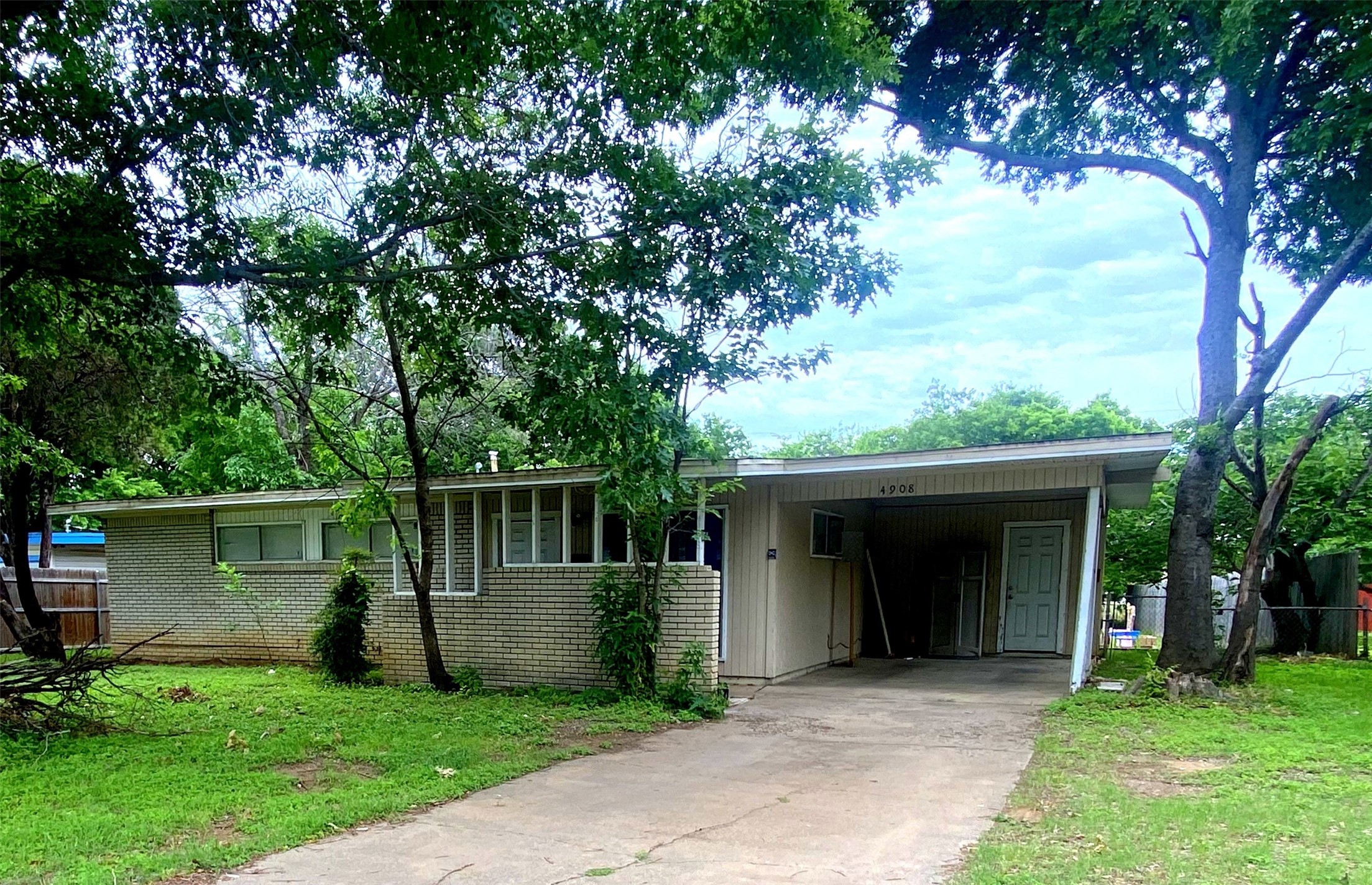 4908 Virgil Street Fort Worth TX 76119