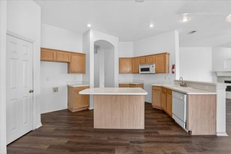 8417 Romanway Drive Dallas TX 75249