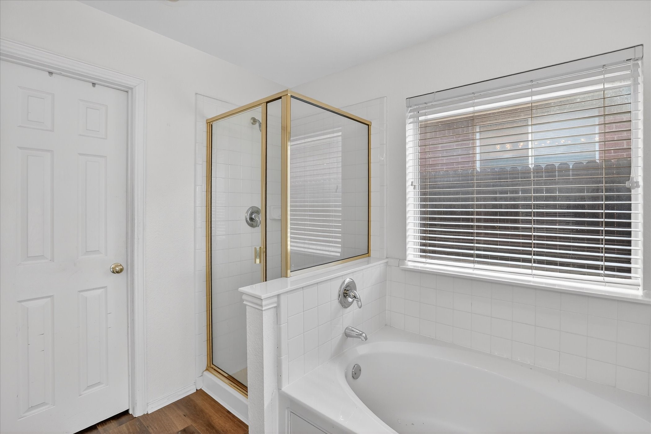 8417 Romanway Drive Dallas TX 75249
