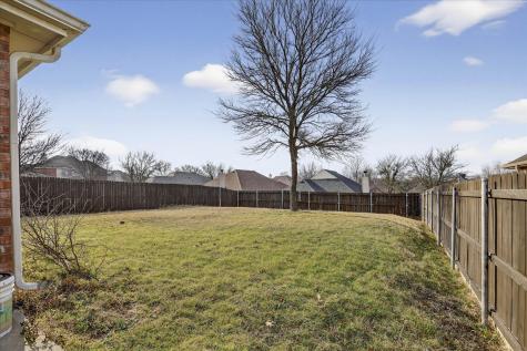 8417 Romanway Drive Dallas TX 75249