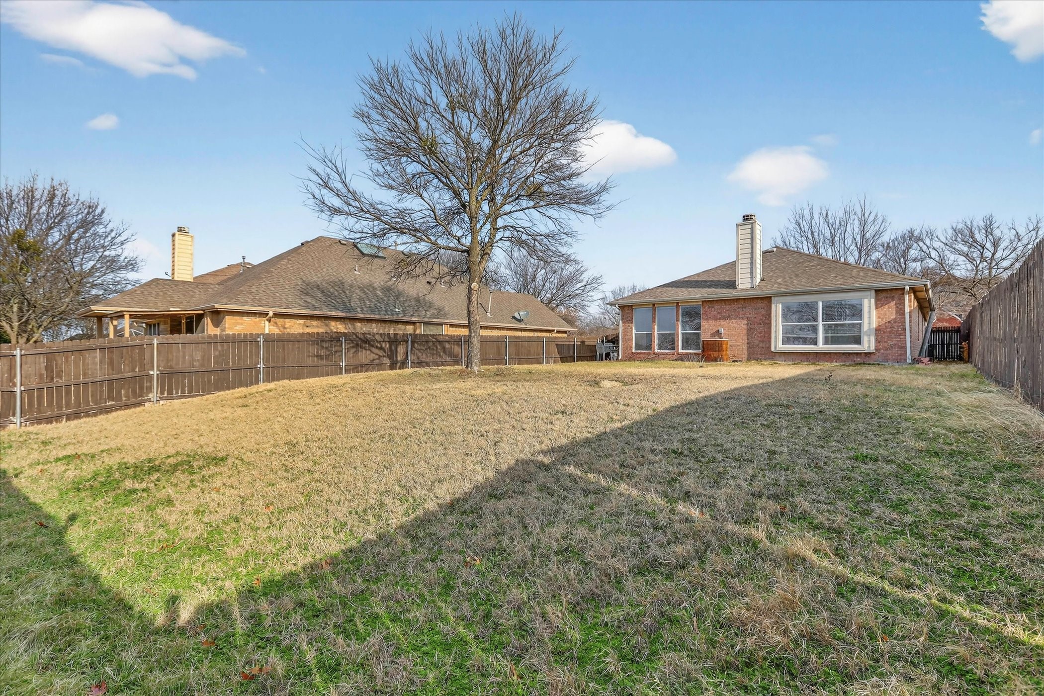 8417 Romanway Drive Dallas TX 75249