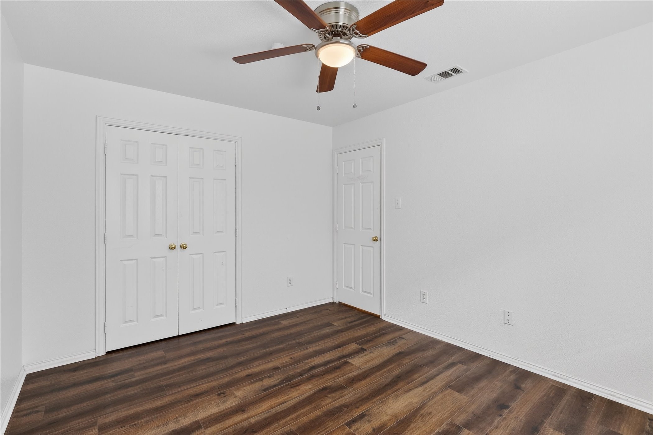 8417 Romanway Drive Dallas TX 75249