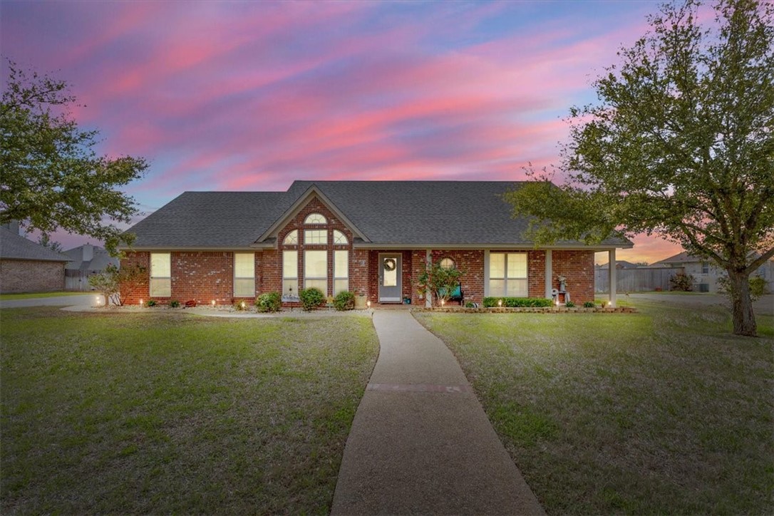 1404 Turfway Park Drive Robinson TX 76706