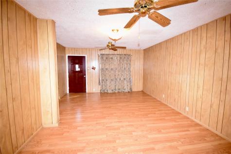 131 Nueva Drive Brady TX 76825