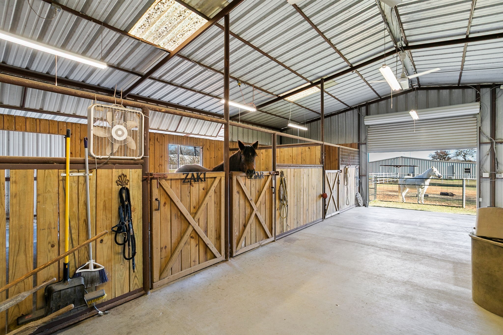 1561 Fm 934 Blum TX 76627