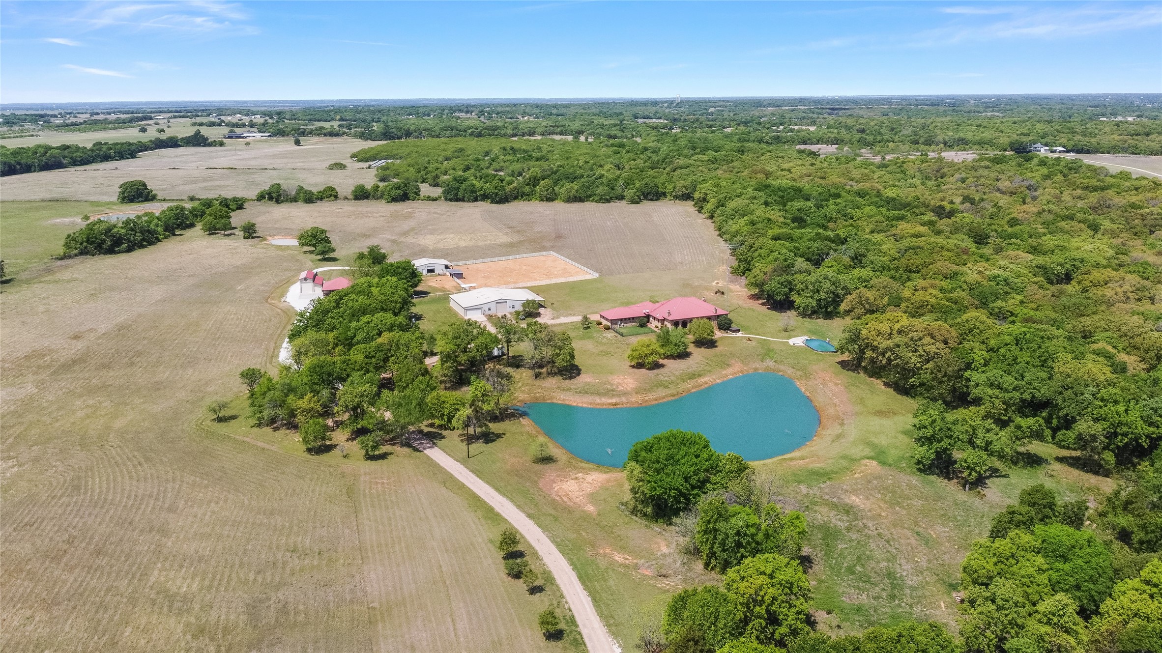 1561 Fm 934 Blum TX 76627
