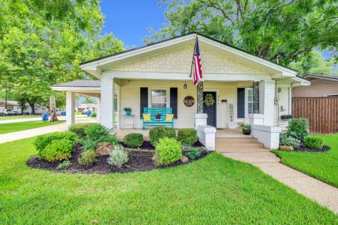 409 S Paris Street Ennis TX 75119