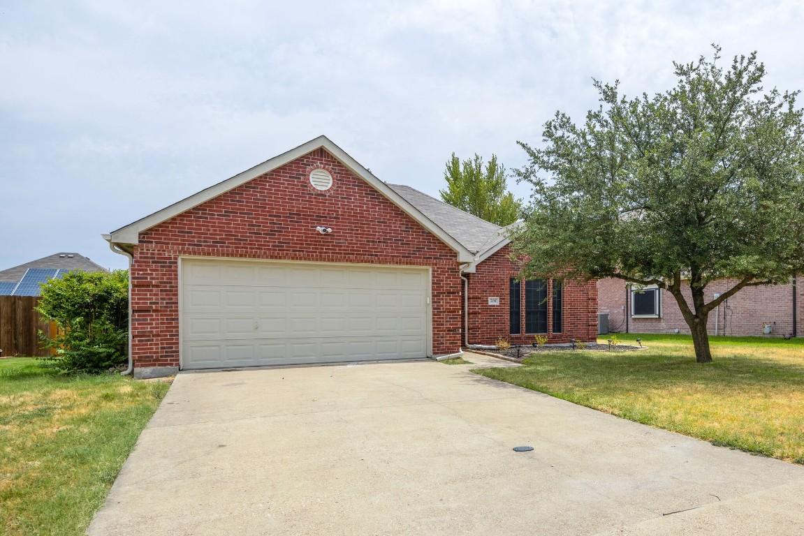 208 Larkspur Drive Forney TX 75126