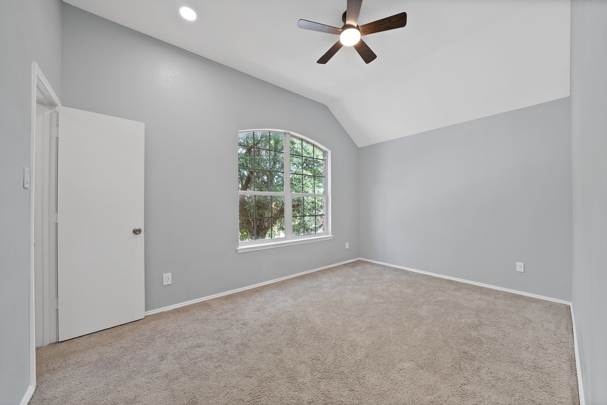 137 Heritage Drive Crowley TX 76036