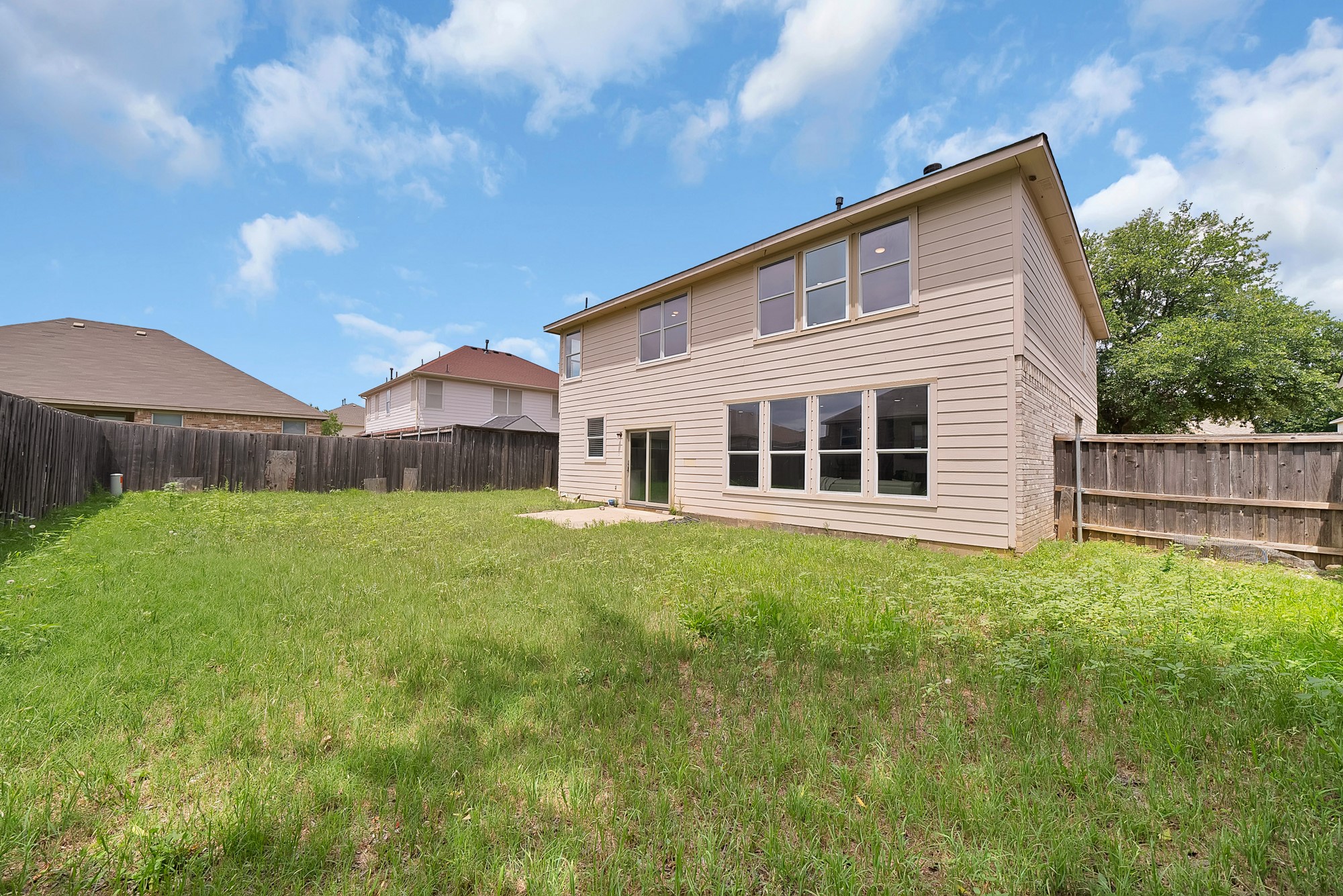 137 Heritage Drive Crowley TX 76036