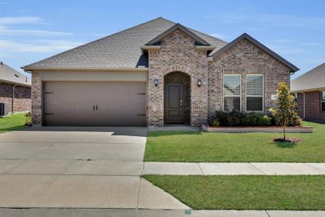 718 Fort Lane Fate TX 75189