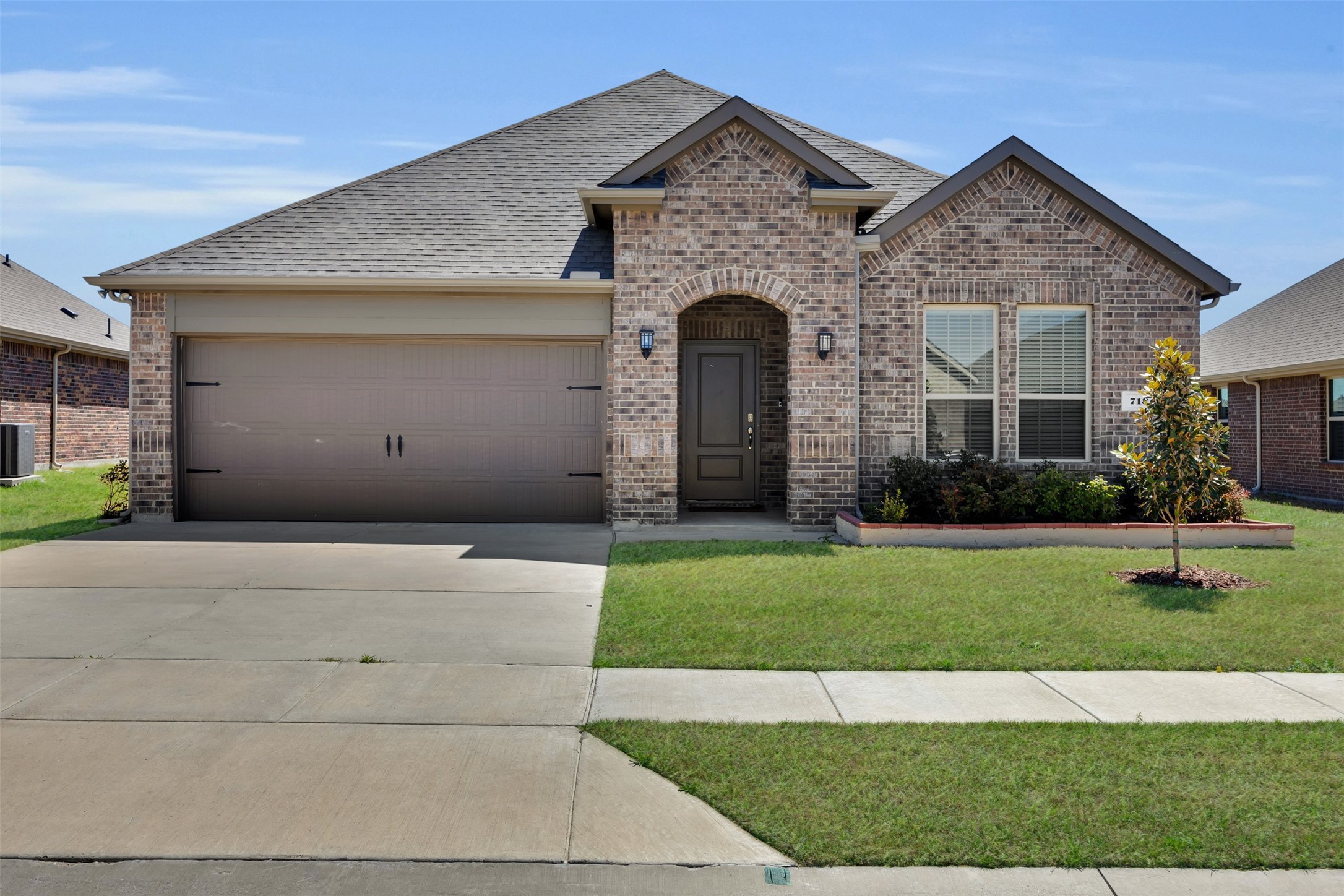 718 Fort Lane Fate TX 75189