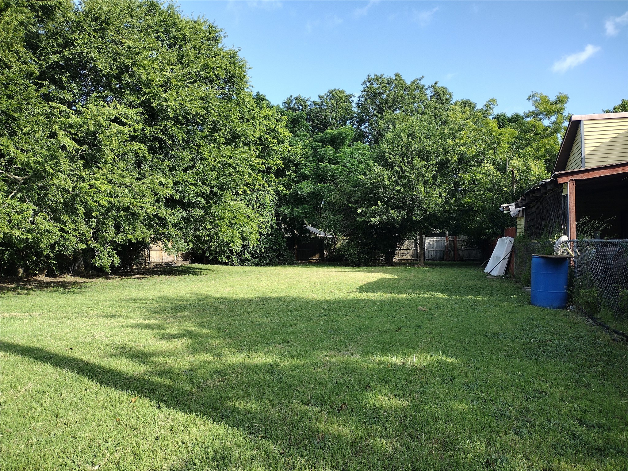 207 Thompson Street Waxahachie TX 75165