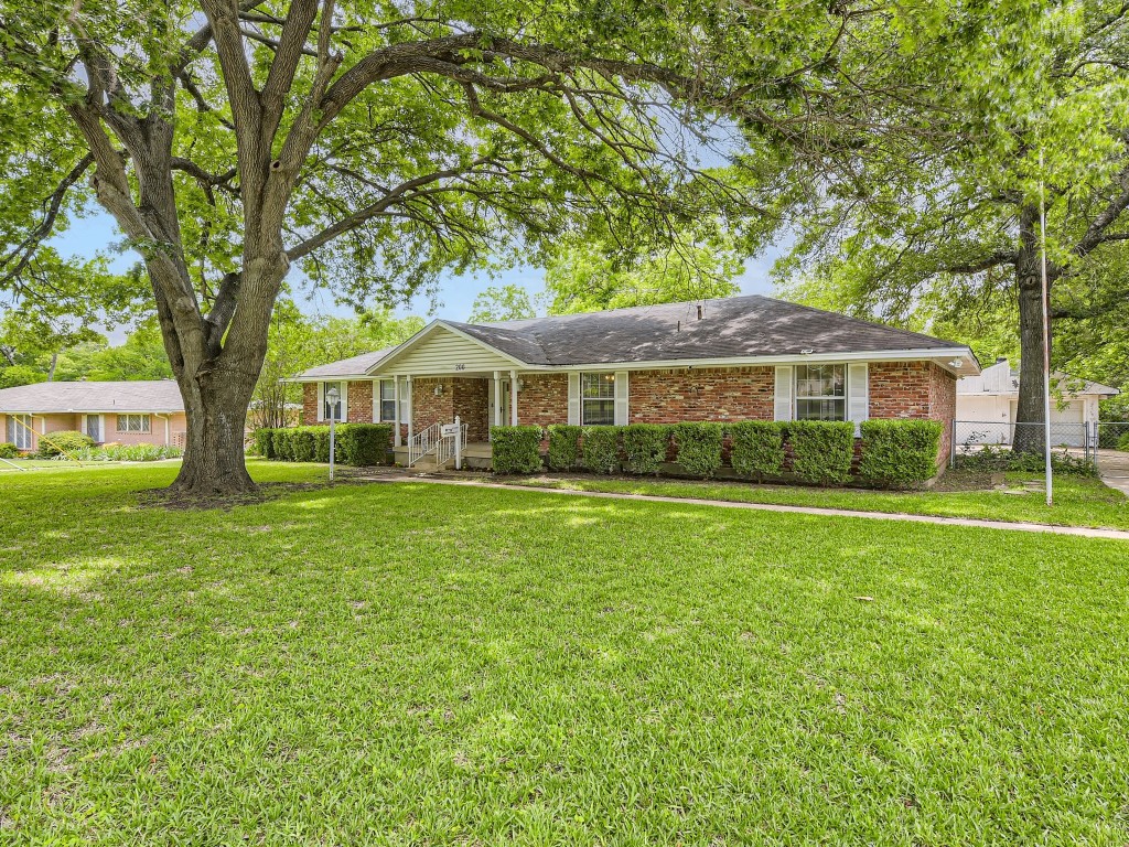 200 Jefferson Avenue Desoto TX 75115