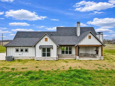 2667 Vz County Road 3820 Wills Point TX 75169