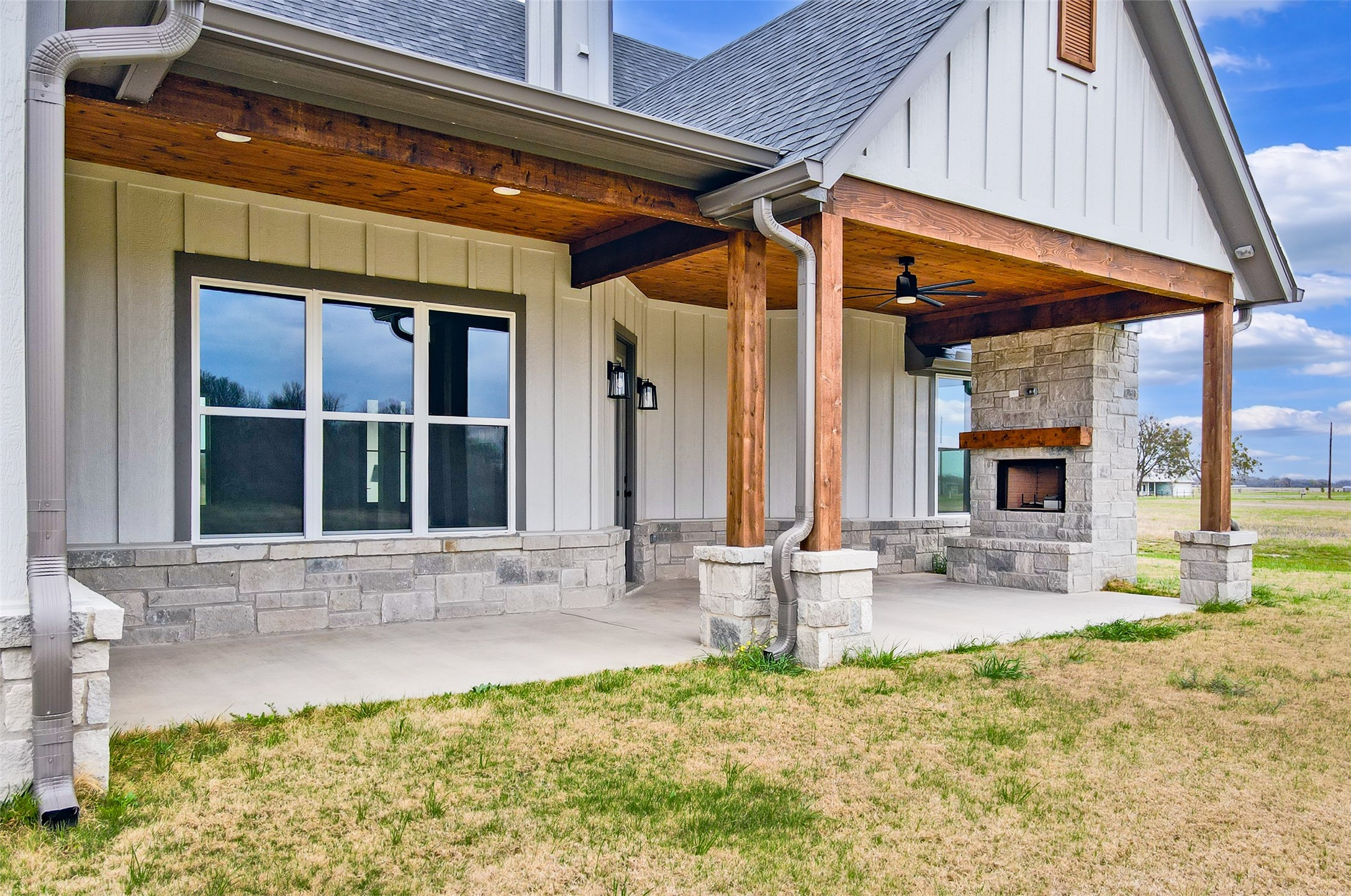 2667 Vz County Road 3820 Wills Point TX 75169