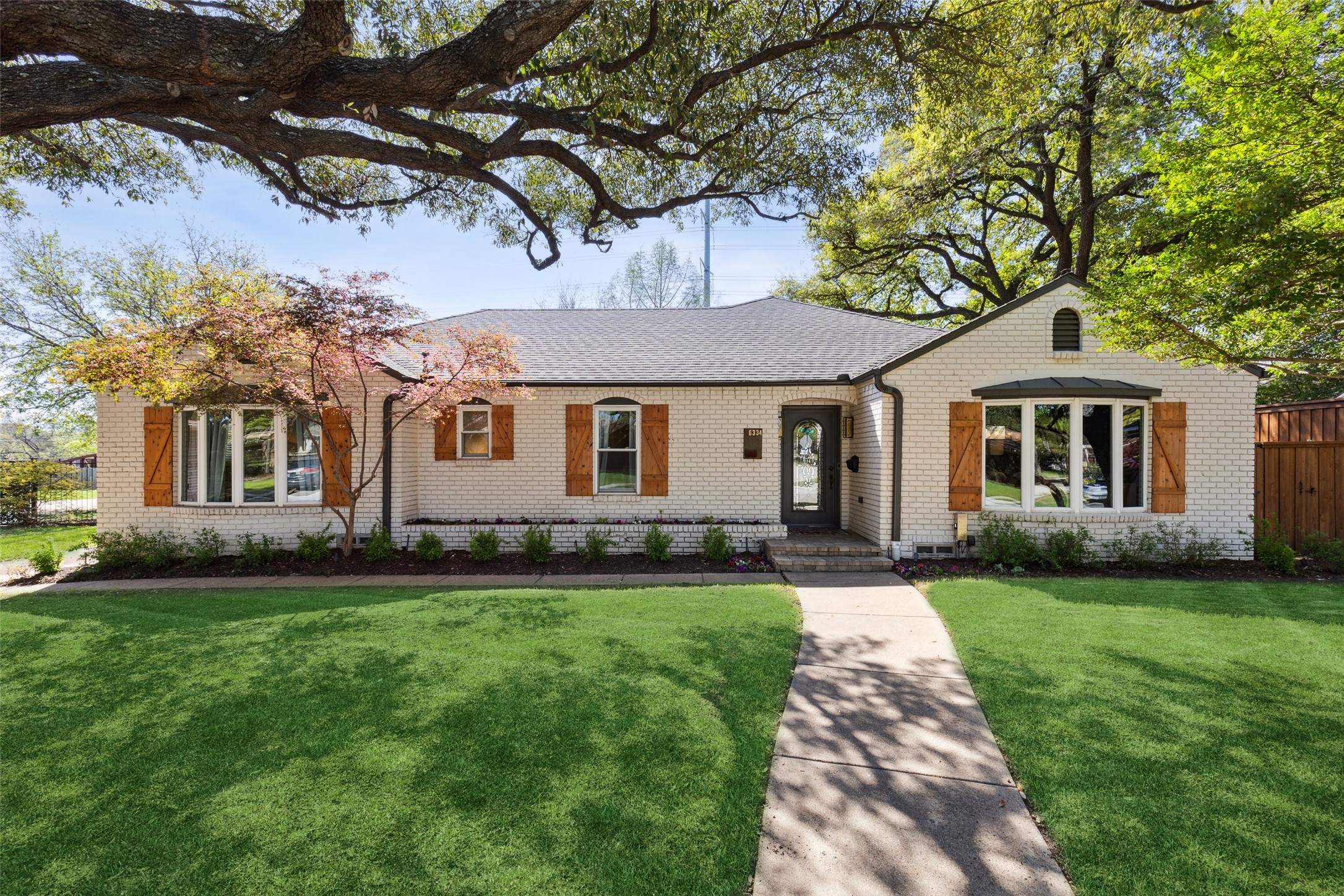6334 Berwyn Lane Dallas TX 75214