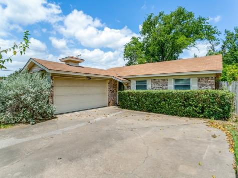 932 Nelson Terrace Bedford TX 76022