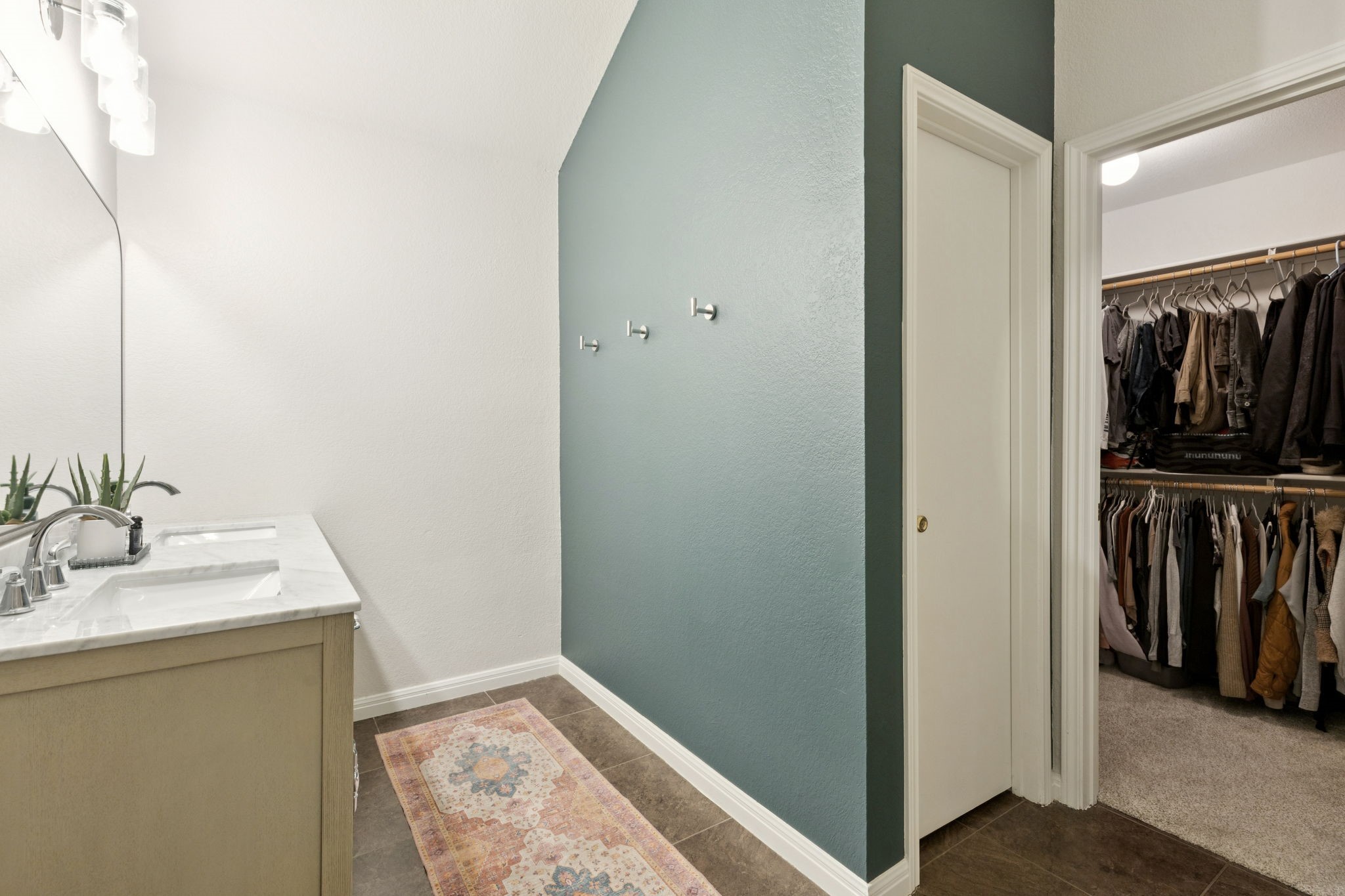 906 Park Row Circle Mckinney TX 75072