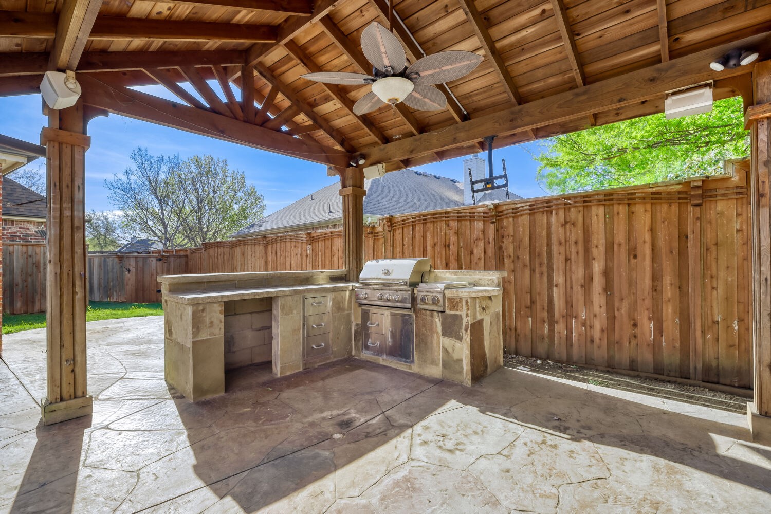 6911 Bradford Estates Drive Sachse TX 75048
