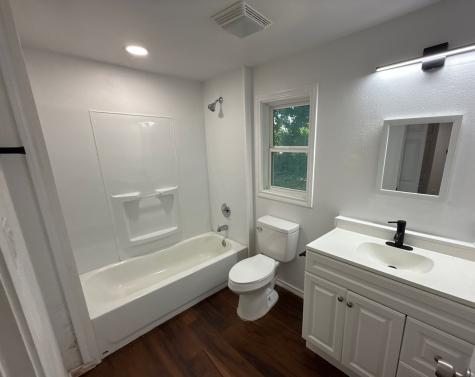 711 Dubois Street Denison TX 75020