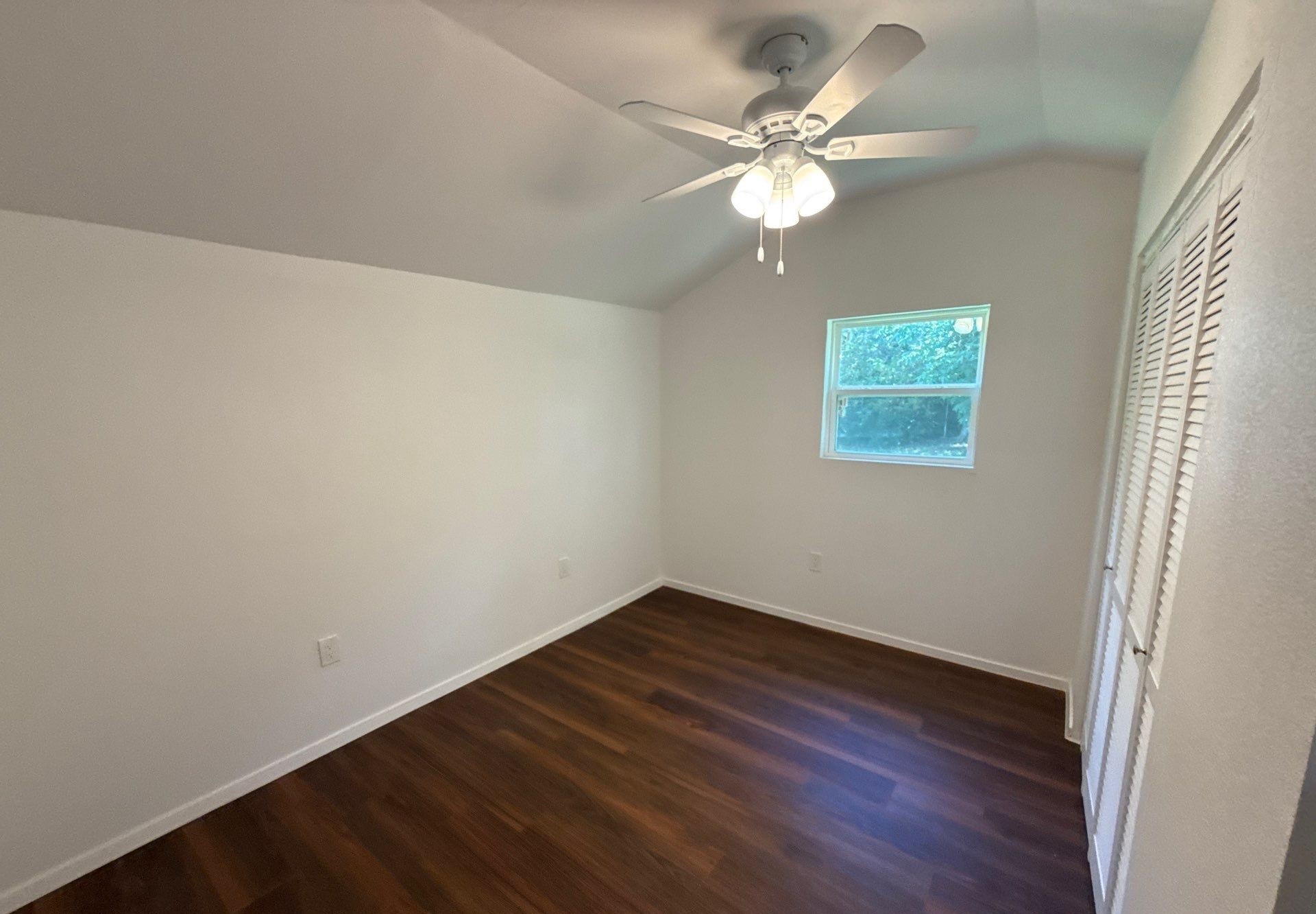 711 Dubois Street Denison TX 75020