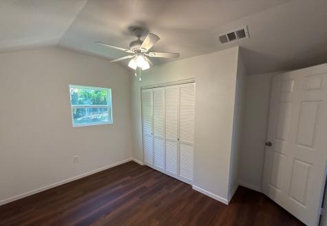 711 Dubois Street Denison TX 75020