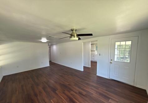 711 Dubois Street Denison TX 75020