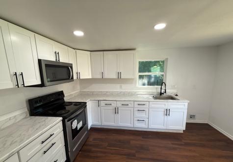 711 Dubois Street Denison TX 75020