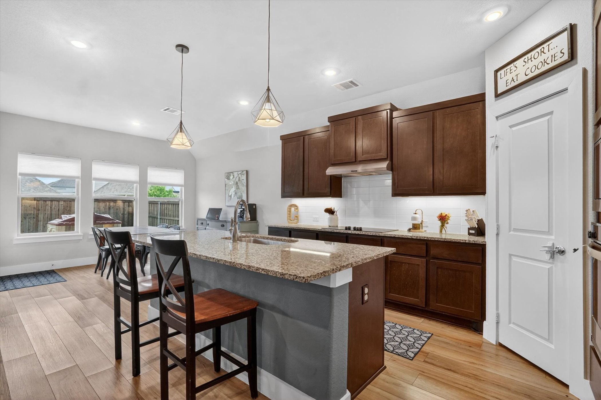 219 Mockingbird Drive Waxahachie TX 75165