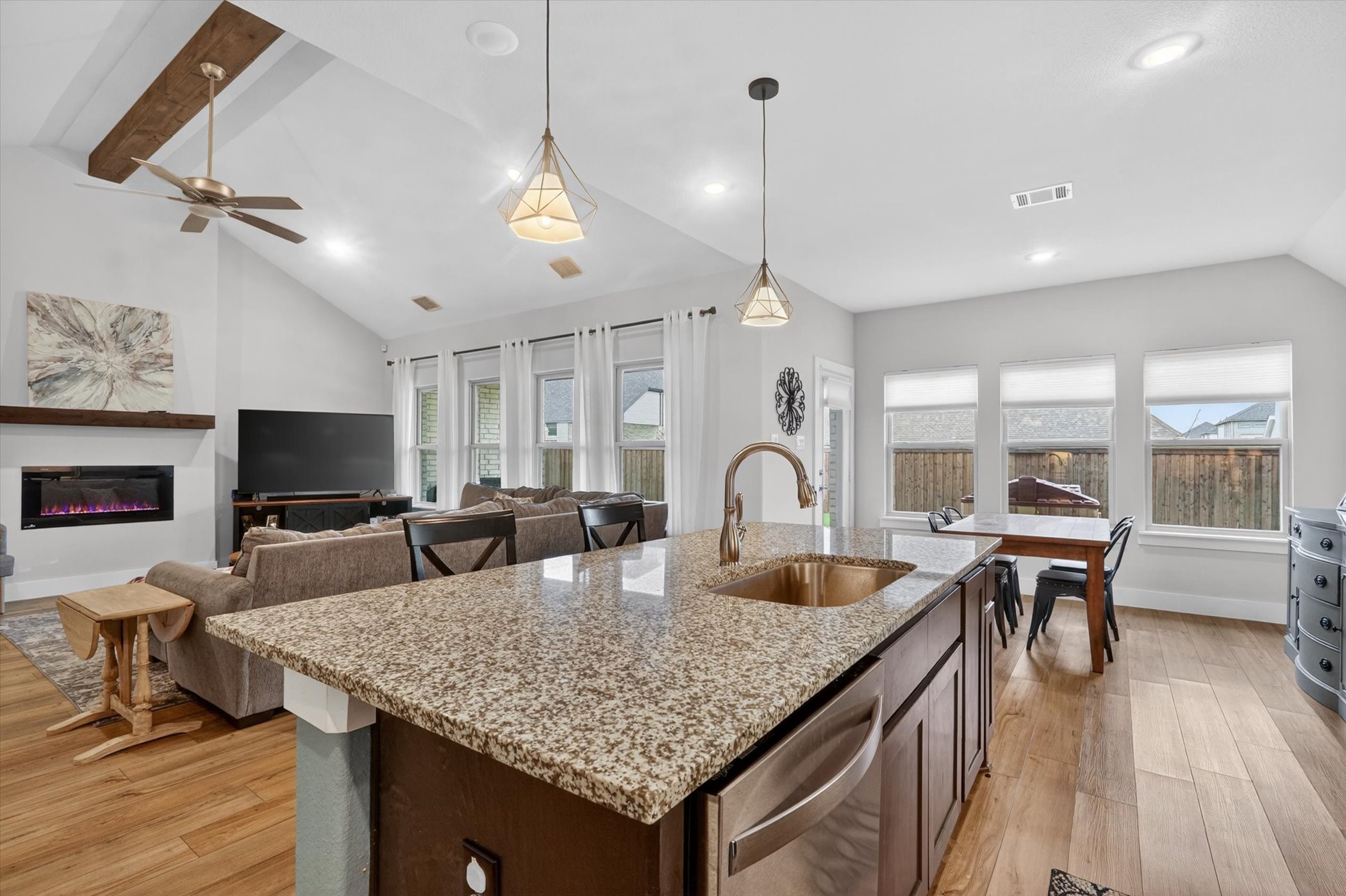 219 Mockingbird Drive Waxahachie TX 75165