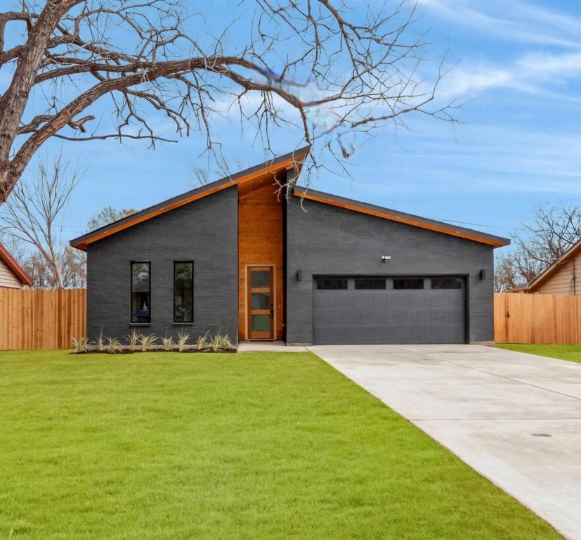 1810 Avenue A Grand Prairie TX 75051