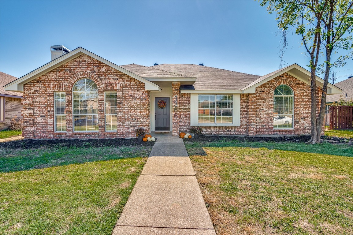 1366 Harvest Hill Lane Lancaster TX 75146