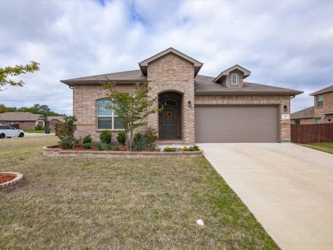 407 Skipper Lane Azle TX 76020