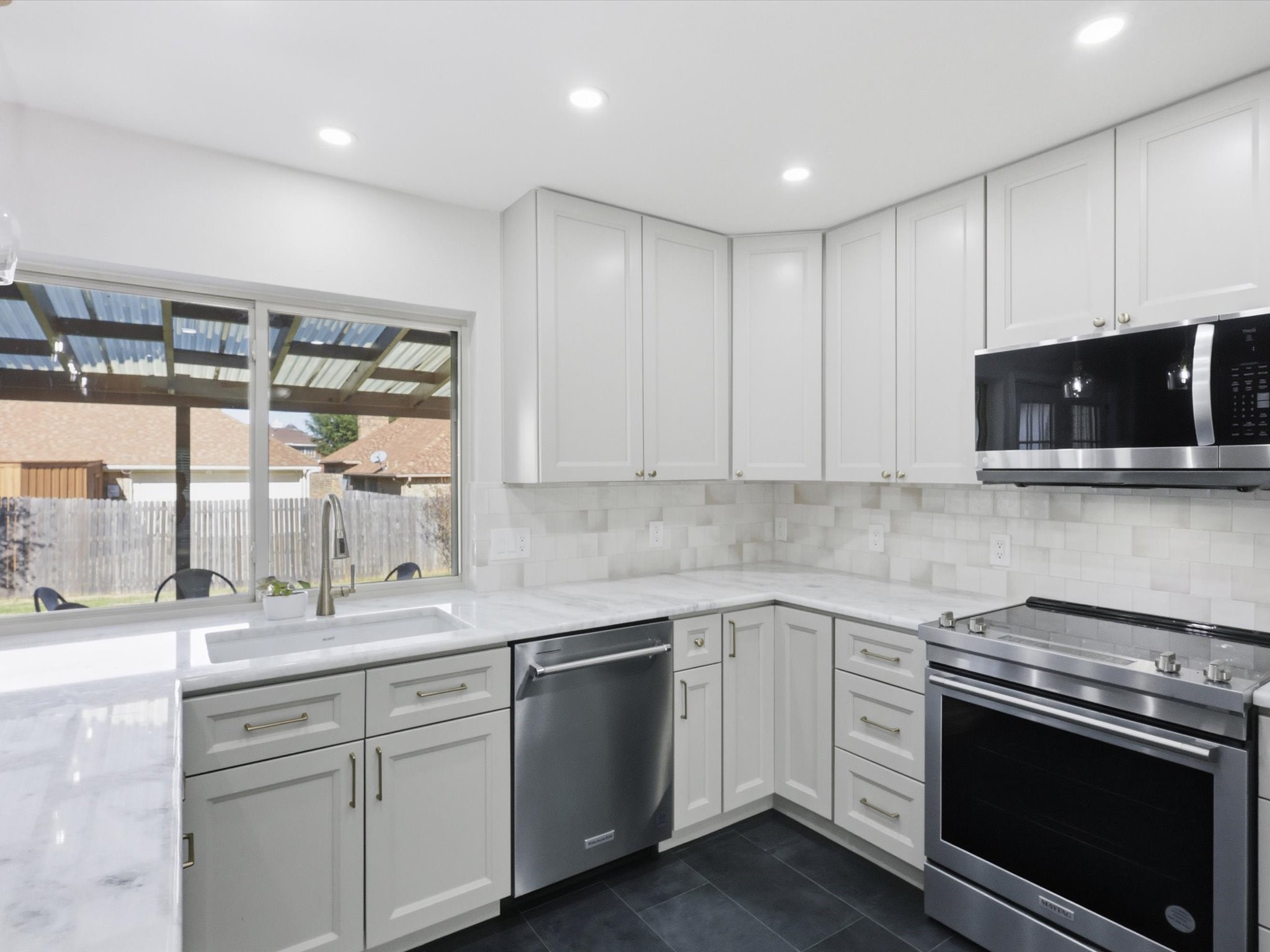2011 Clearfield Circle Richardson TX 75081