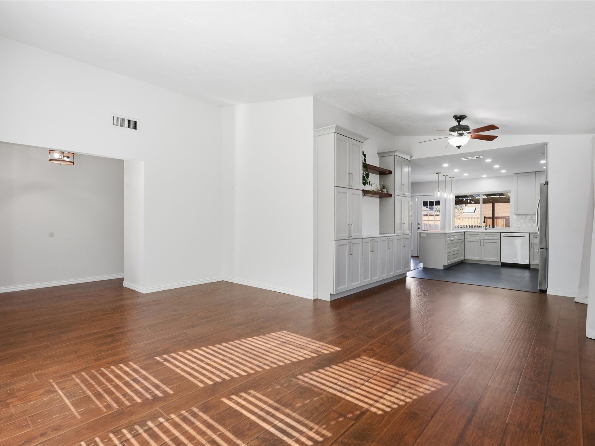 2011 Clearfield Circle Richardson TX 75081