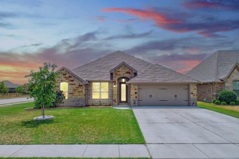 3301 Ferry Boat Lane Granbury TX 76049