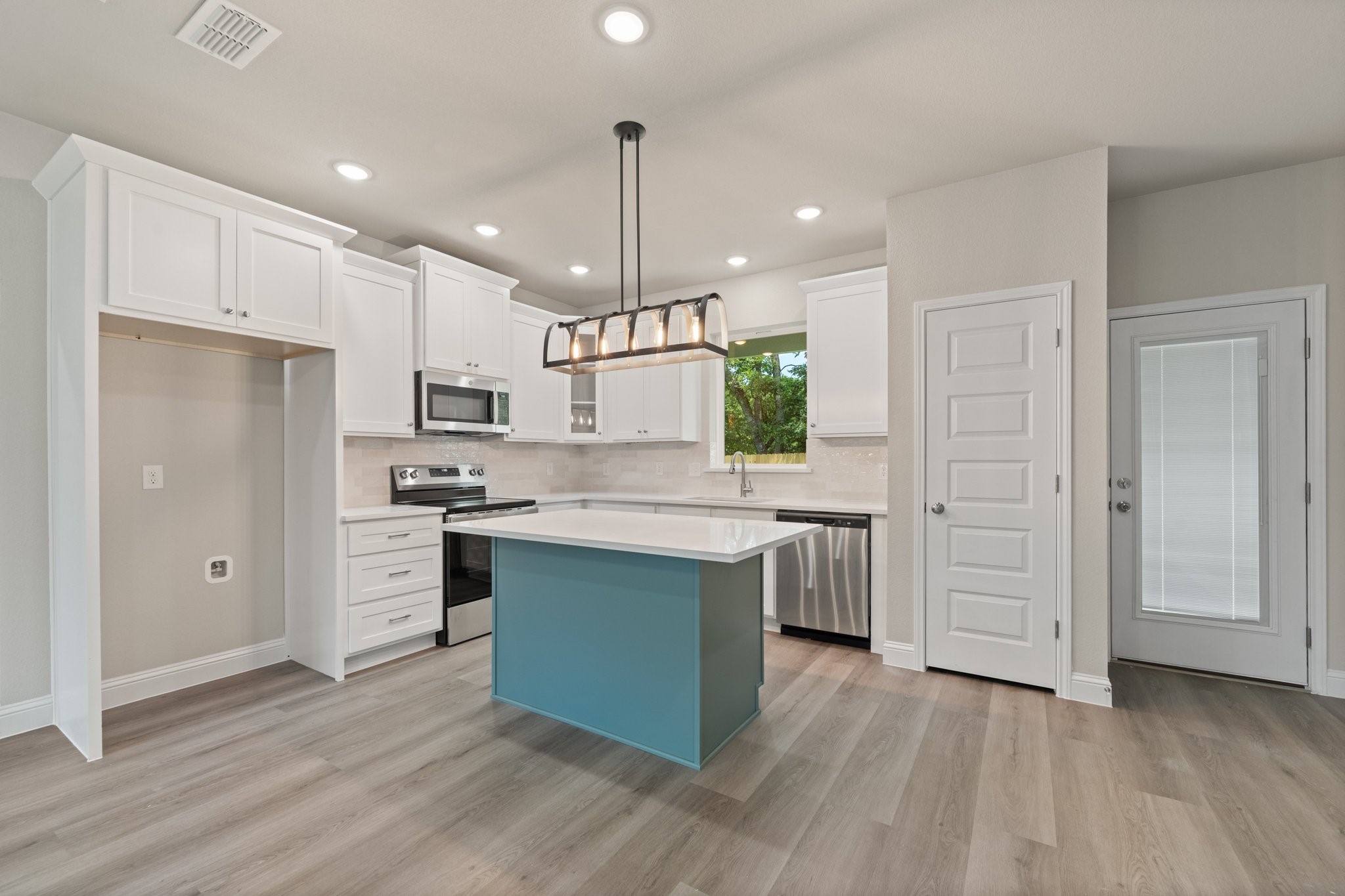702 Scudder Street Cleburne TX 76033