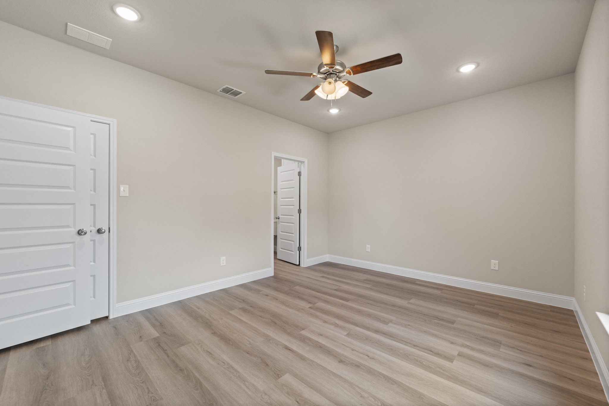 702 Scudder Street Cleburne TX 76033