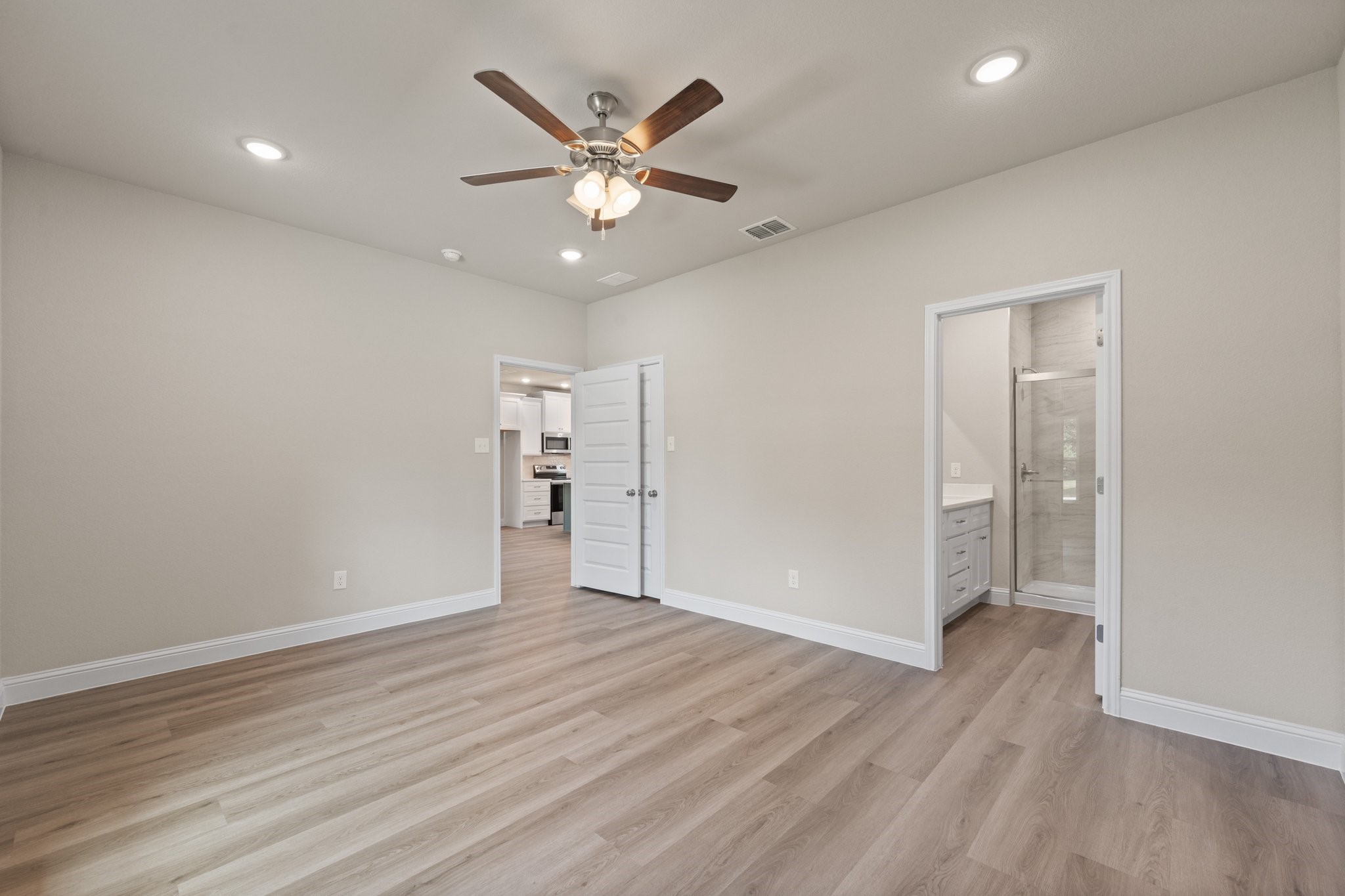 702 Scudder Street Cleburne TX 76033