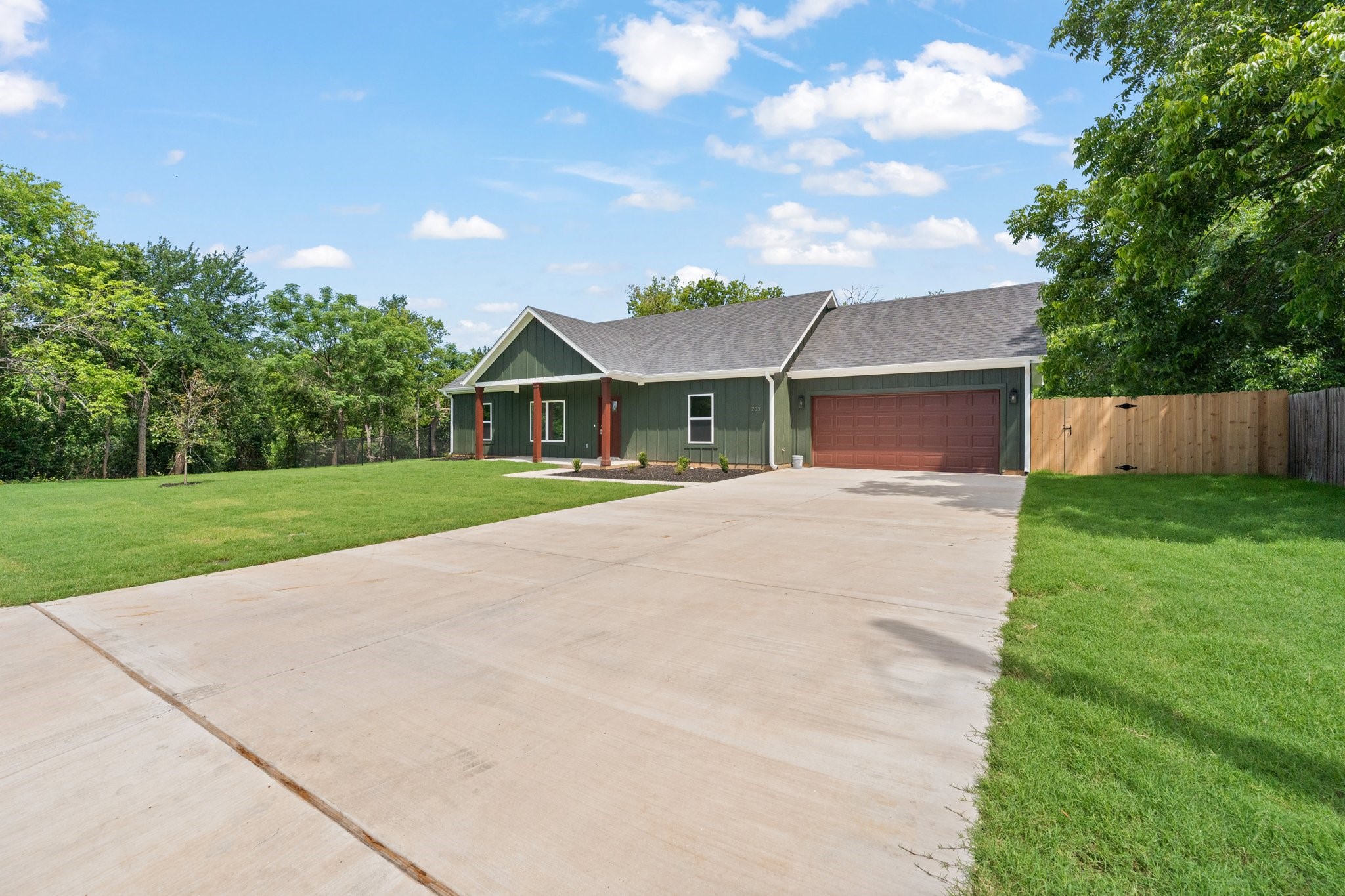 702 Scudder Street Cleburne TX 76033