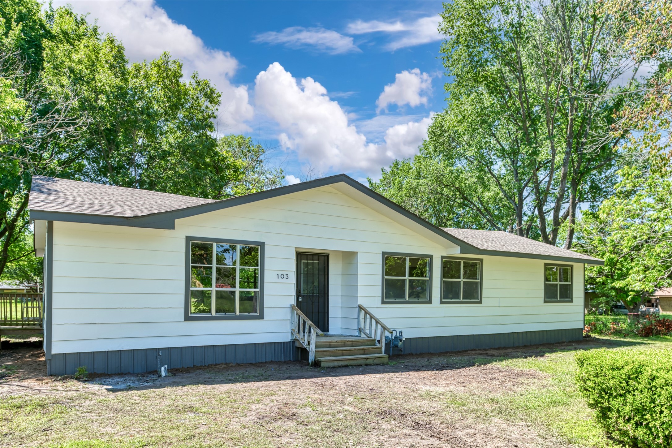 103 Ivy Street Goodlow TX 75144
