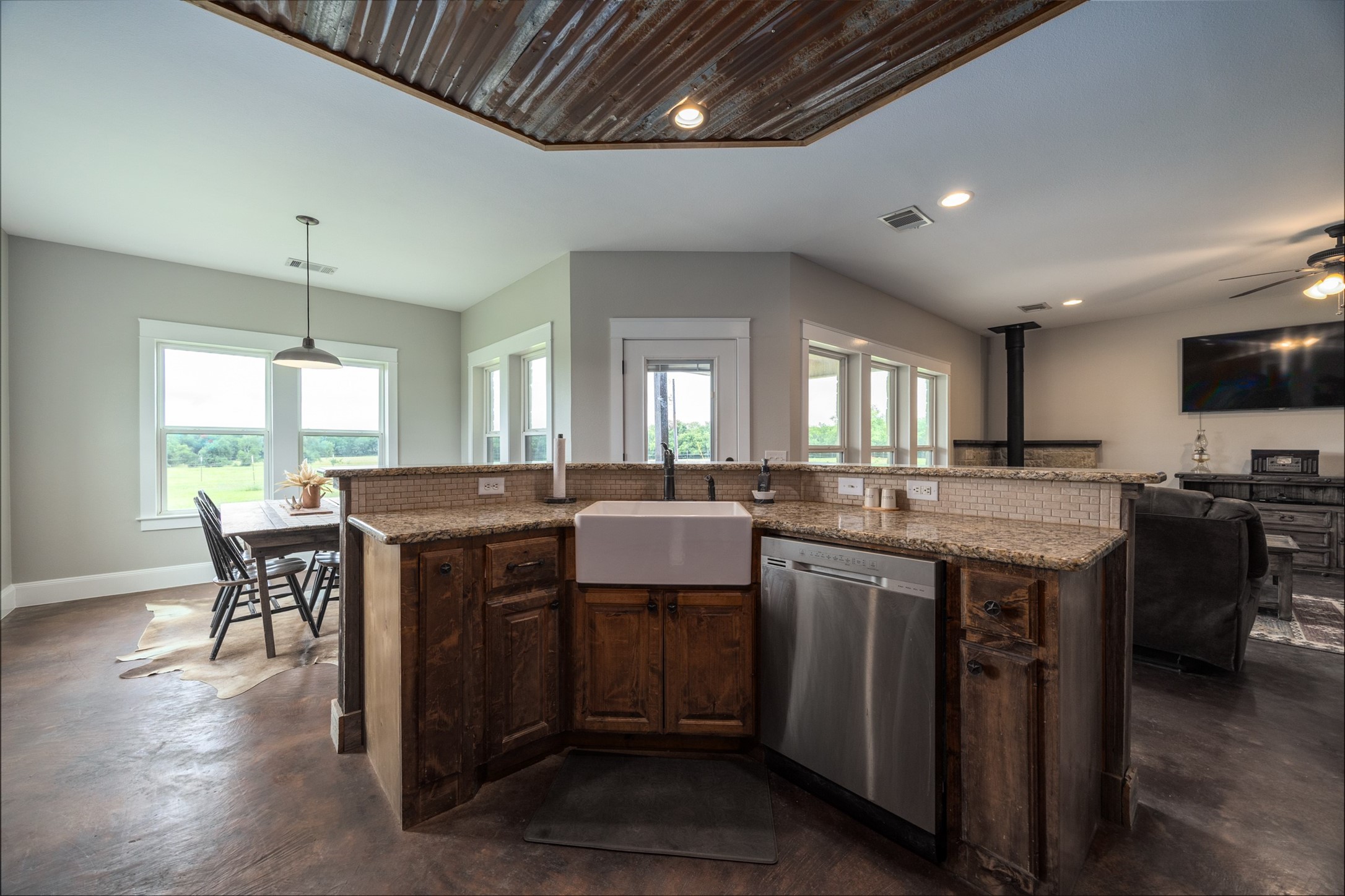 191 Bell Road Van Alstyne TX 75495