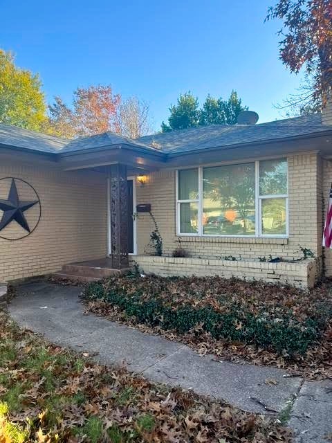 1204 W Lilly Lane Arlington TX 76013