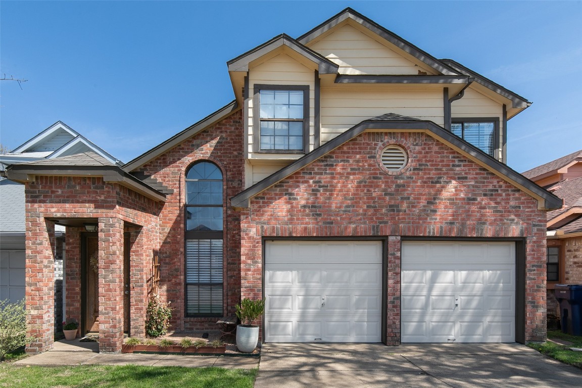1706 Twin Court Place Garland TX 75044