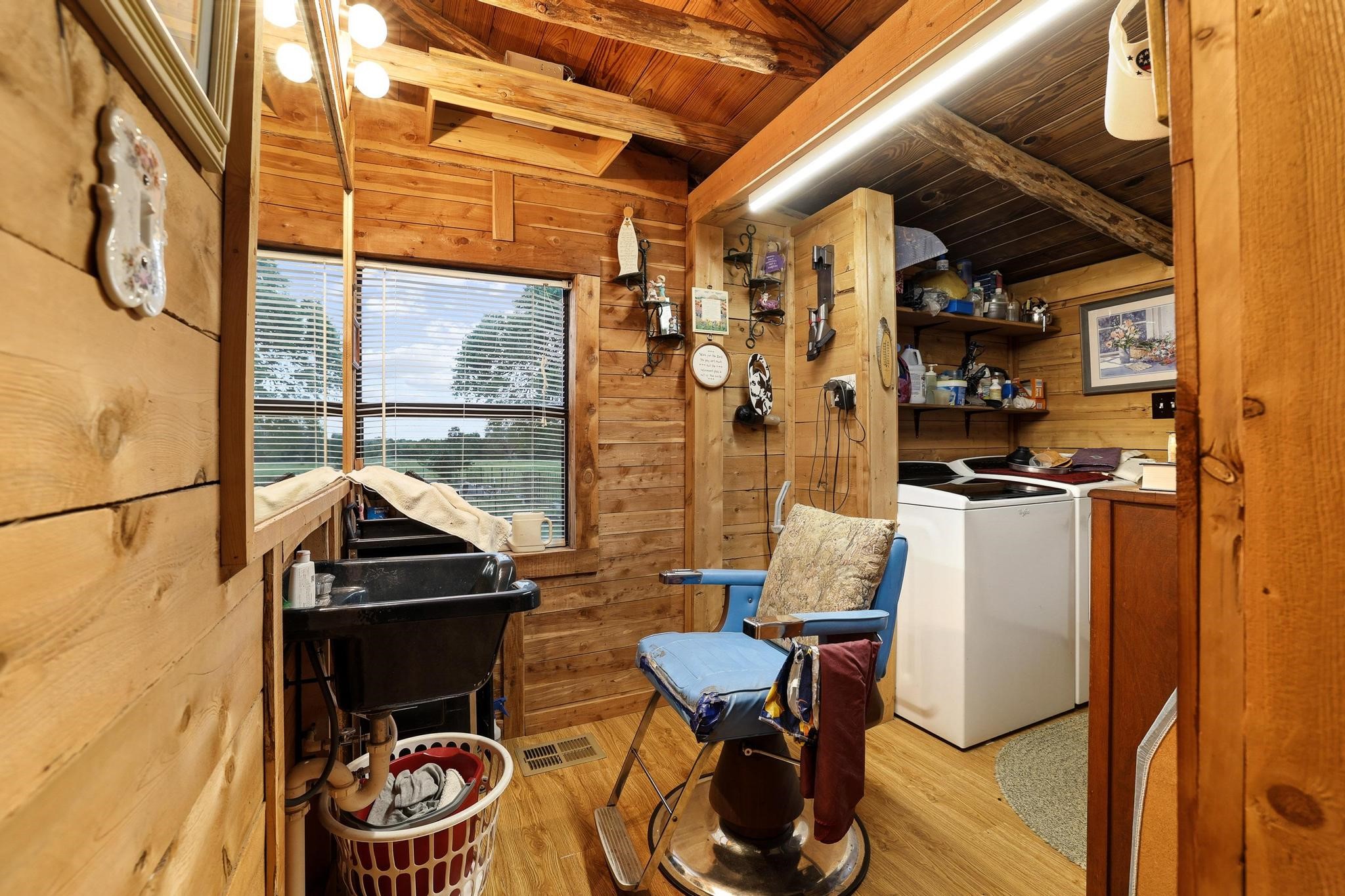 642 Earl Road Sadler TX 76264