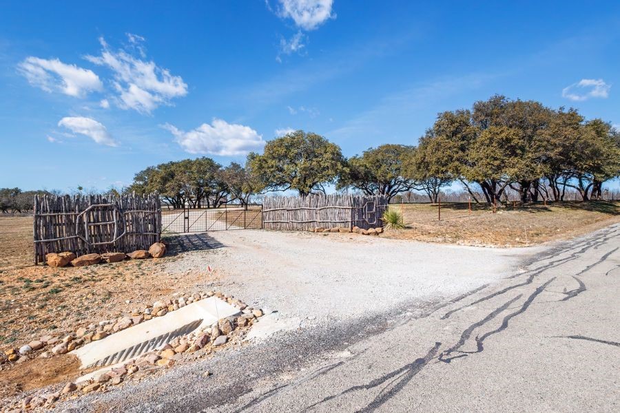 4319 County Road 337 Early TX 76802