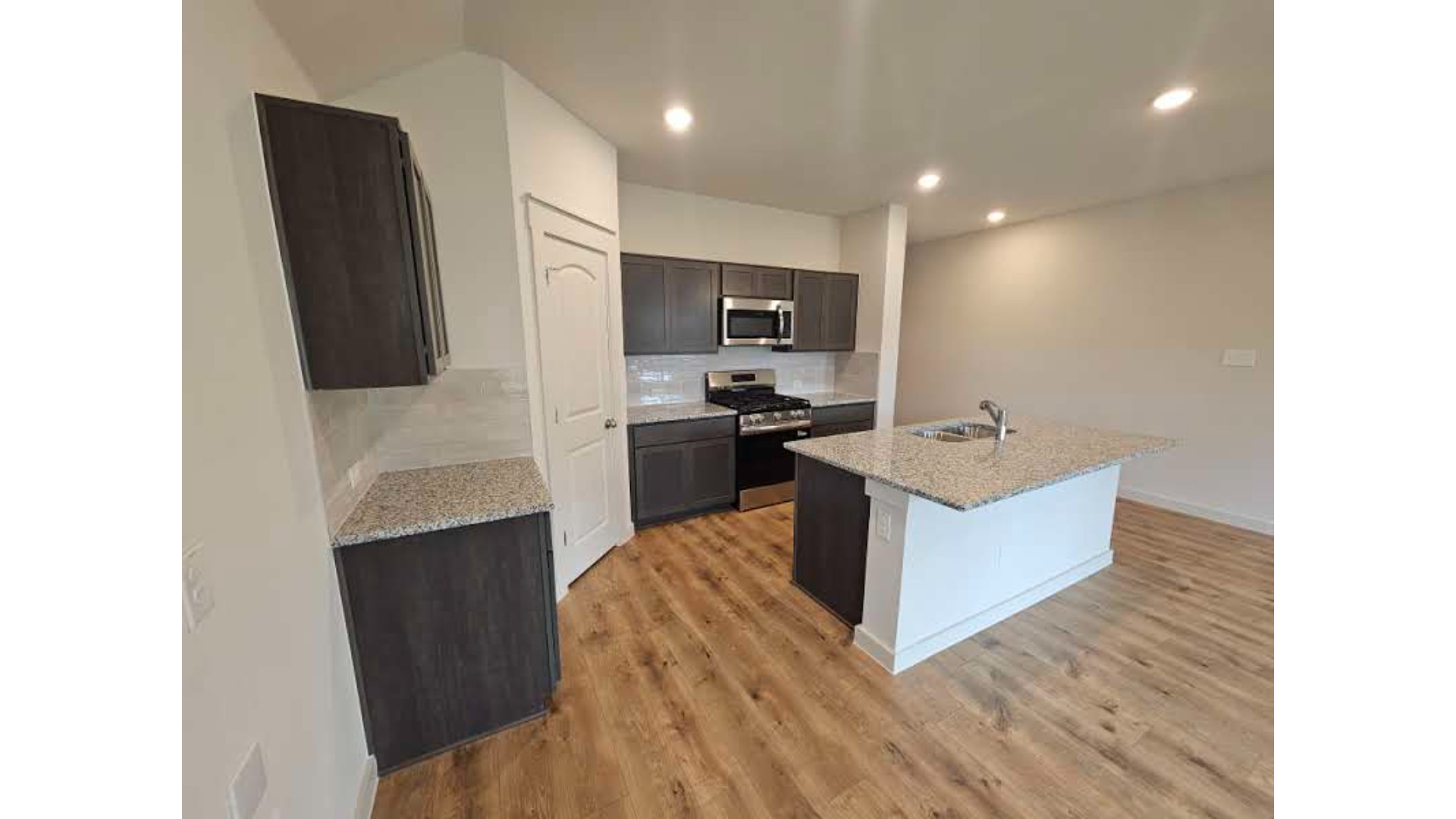 111 John Laurens Drive Venus TX 76084