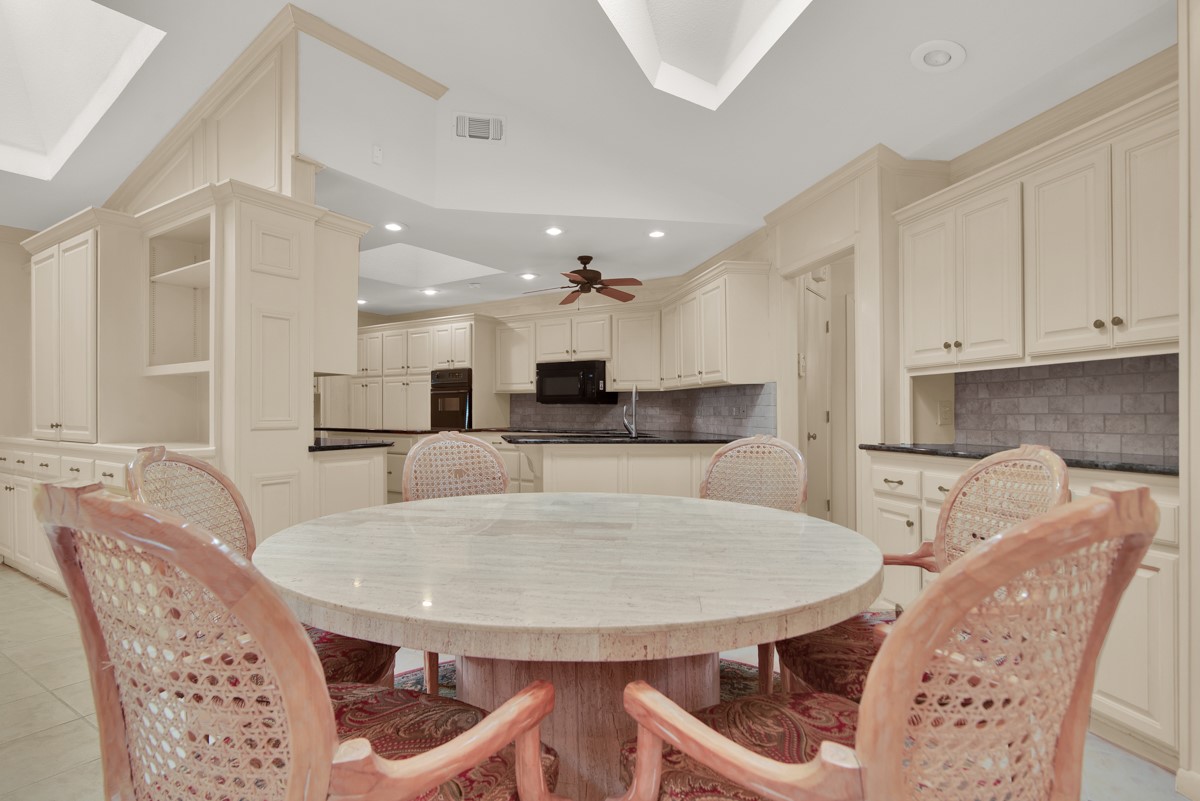 2521 Brookhaven Drive Denison TX 75020